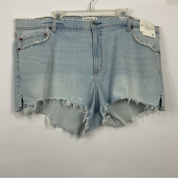 Abercrombie & Fitch Curve Love High Rise Mom Shorts Size 22 - Picture 1 of 7